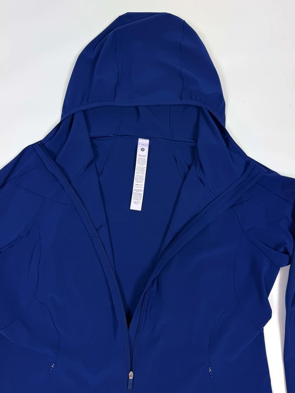 lululemon athletica pre owned